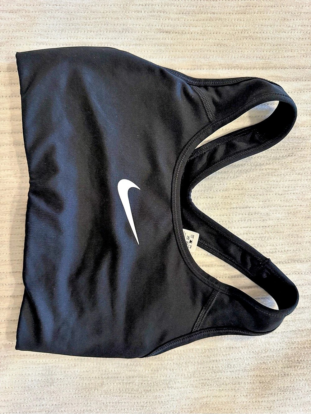 Nike Dri-FIT Indy Women's Light-Support Padded V-Neck Sports Bra Light-Support